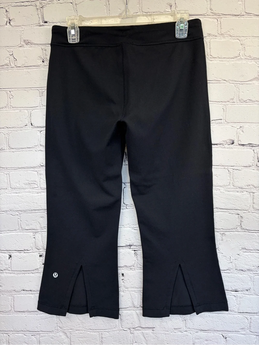Lululemon Boogie Crop Split Hem Cropped Yoga Pants Black Sz 8